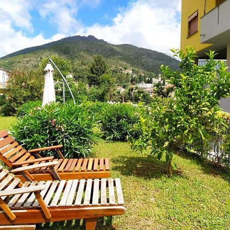 Mario Apartment With Garden Levanto Exterior foto